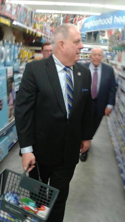 Gov Hogan Parkville Walgreens 2