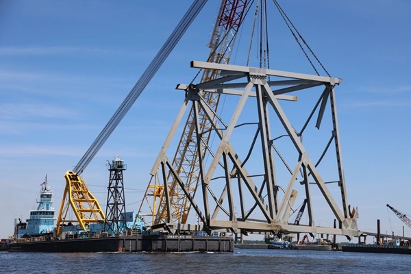 Key Bridge Steel Truss Removal 20240601a