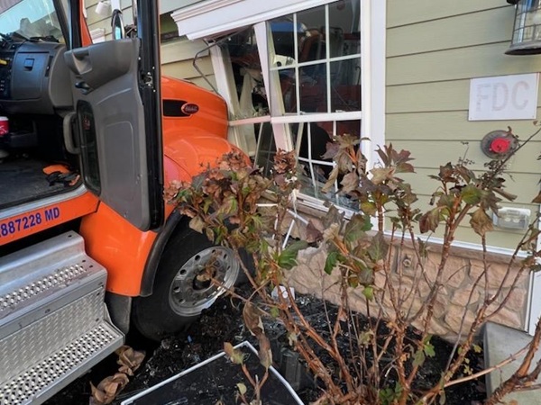 Pennsylvania Avenue Dump Truck Crash 20241230a