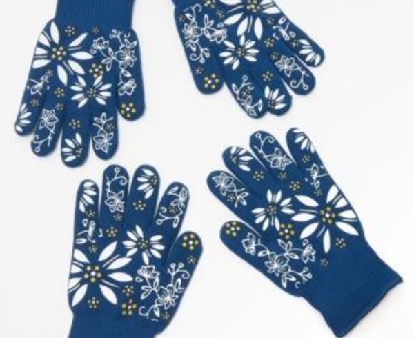 Temp-tations Oven Gloves